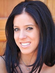 Tatiana shows of her sweet big tits